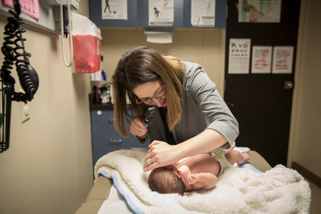 When an Iowa Family Doctor Takes On the Opioid Epidemic