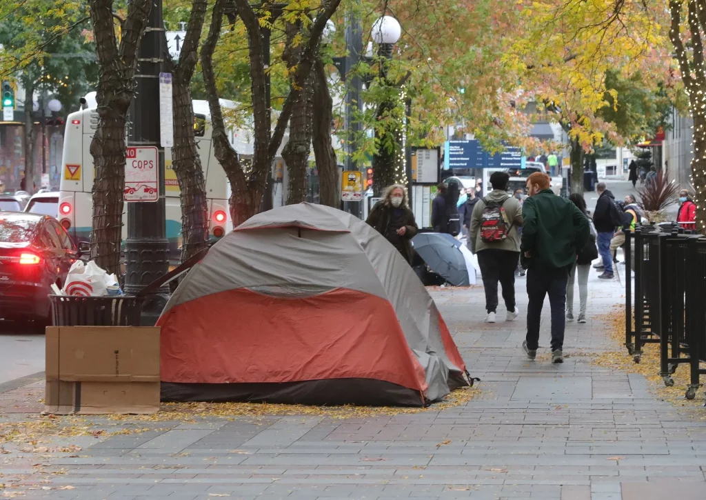 Seattle-area corporations, billionaires give $10M to address homelessness downtown