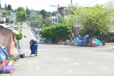 If you’re homeless, here are places you can go to escape the heat this week