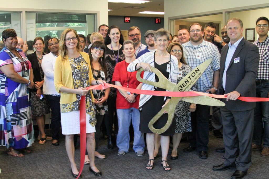 Ribbon cutting ceremony for the South King County Clinic opening in 2016.
